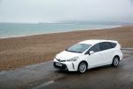 Toyota Prius + 2015 года (UK)